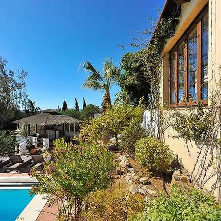 Villa Ingrid Canovas *