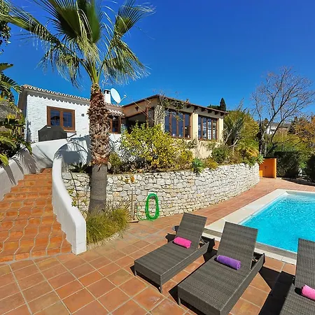 Villa Ingrid Canovas *