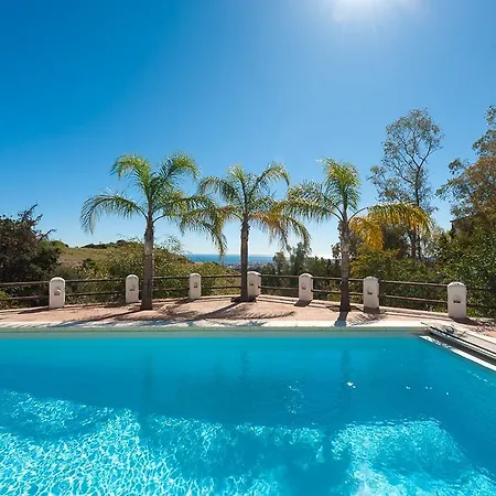 Villa Ingrid Canovas *